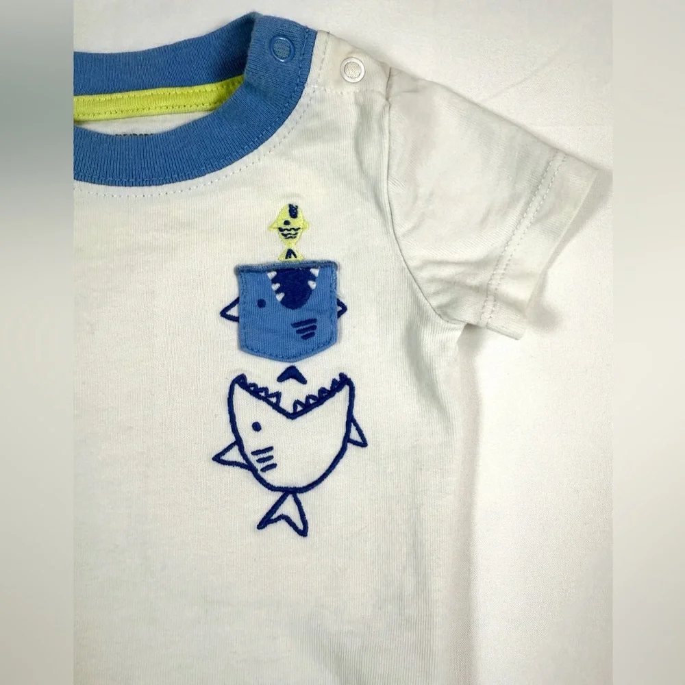 GYMBOREE Baby‎ Graphic Bodysuit 0-3 Months Shark Pocket Print Casual Everyday